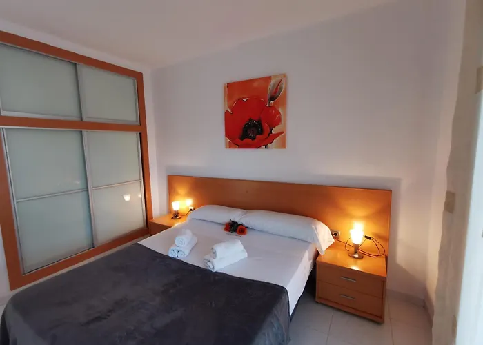 Con Wifi A 5 Minutos De La Playa Y Cerca De Tiendas Y Restaurantes - Es-209-10 *